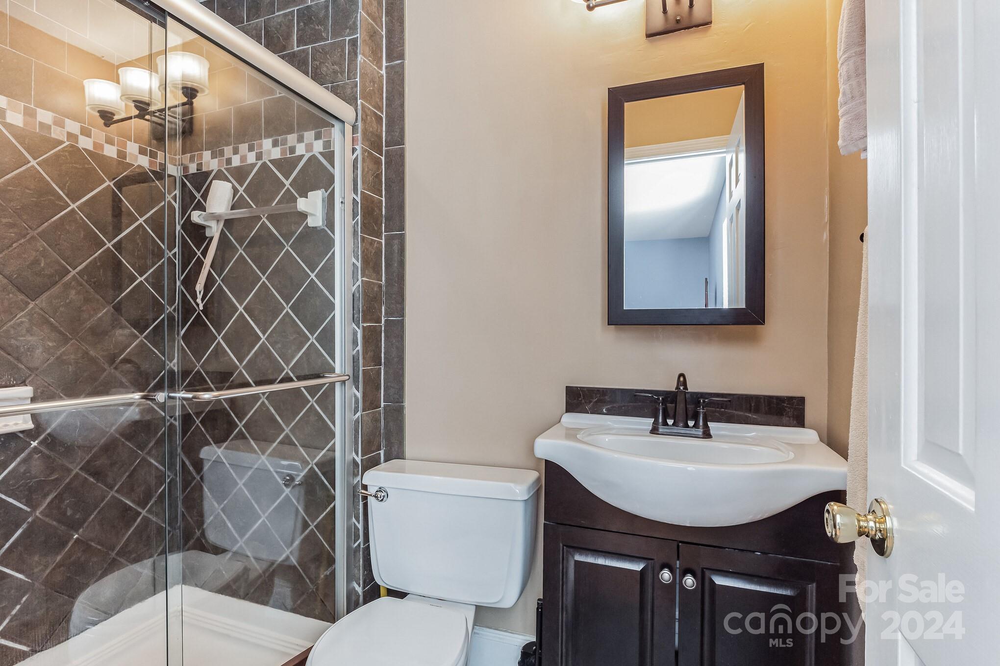 Governors Square - Residential