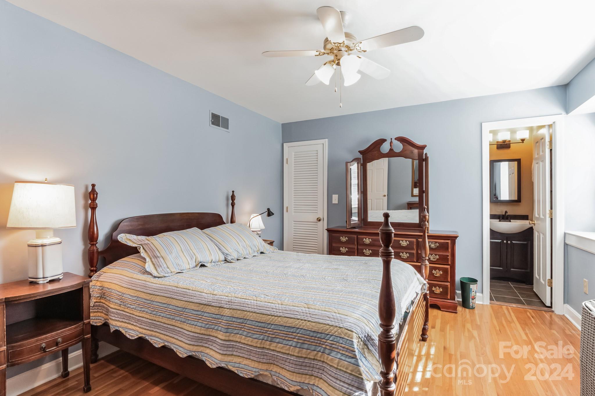 Governors Square - Residential