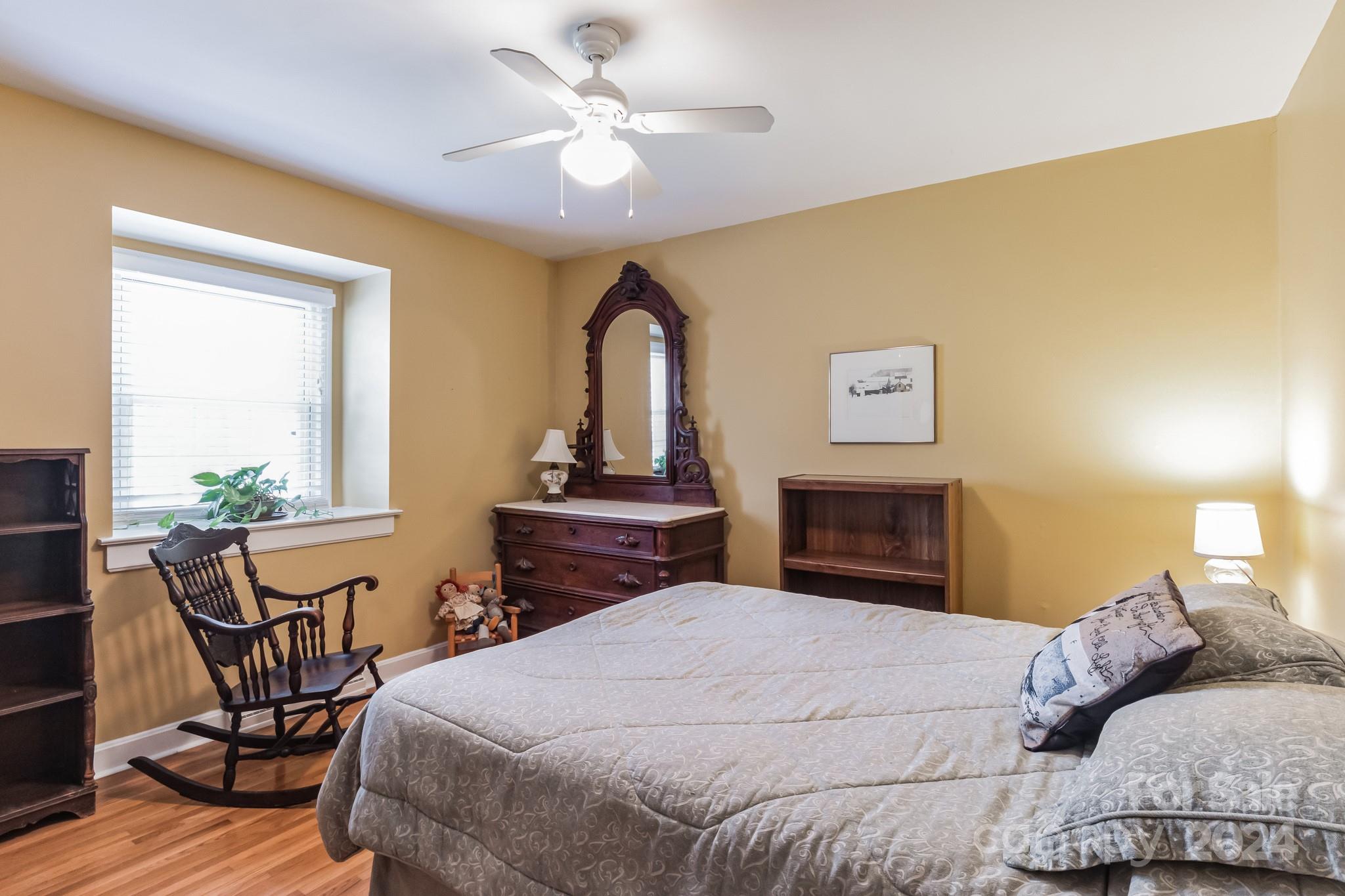 Governors Square - Residential