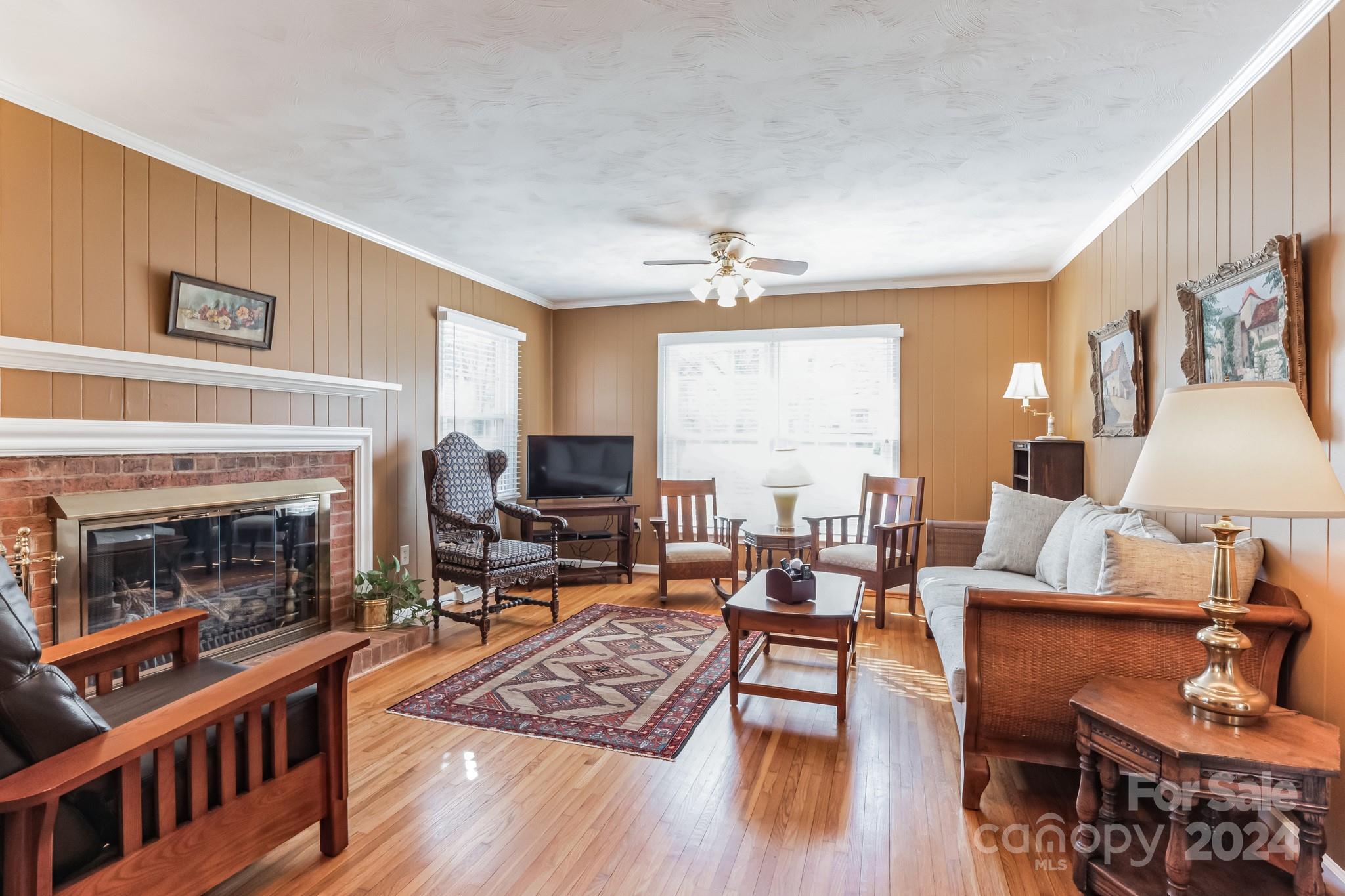 Governors Square - Residential