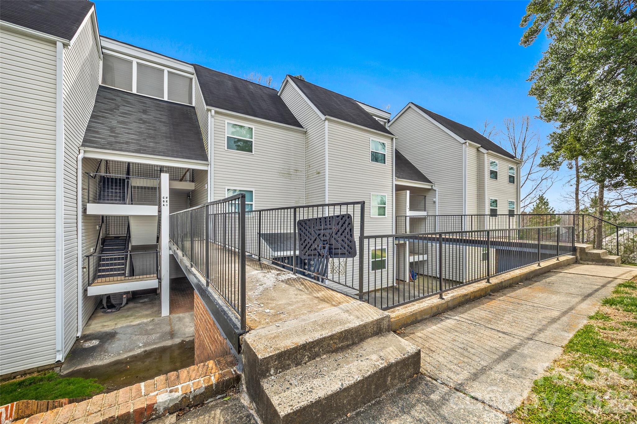 Pawtuckett on The Green - Residential