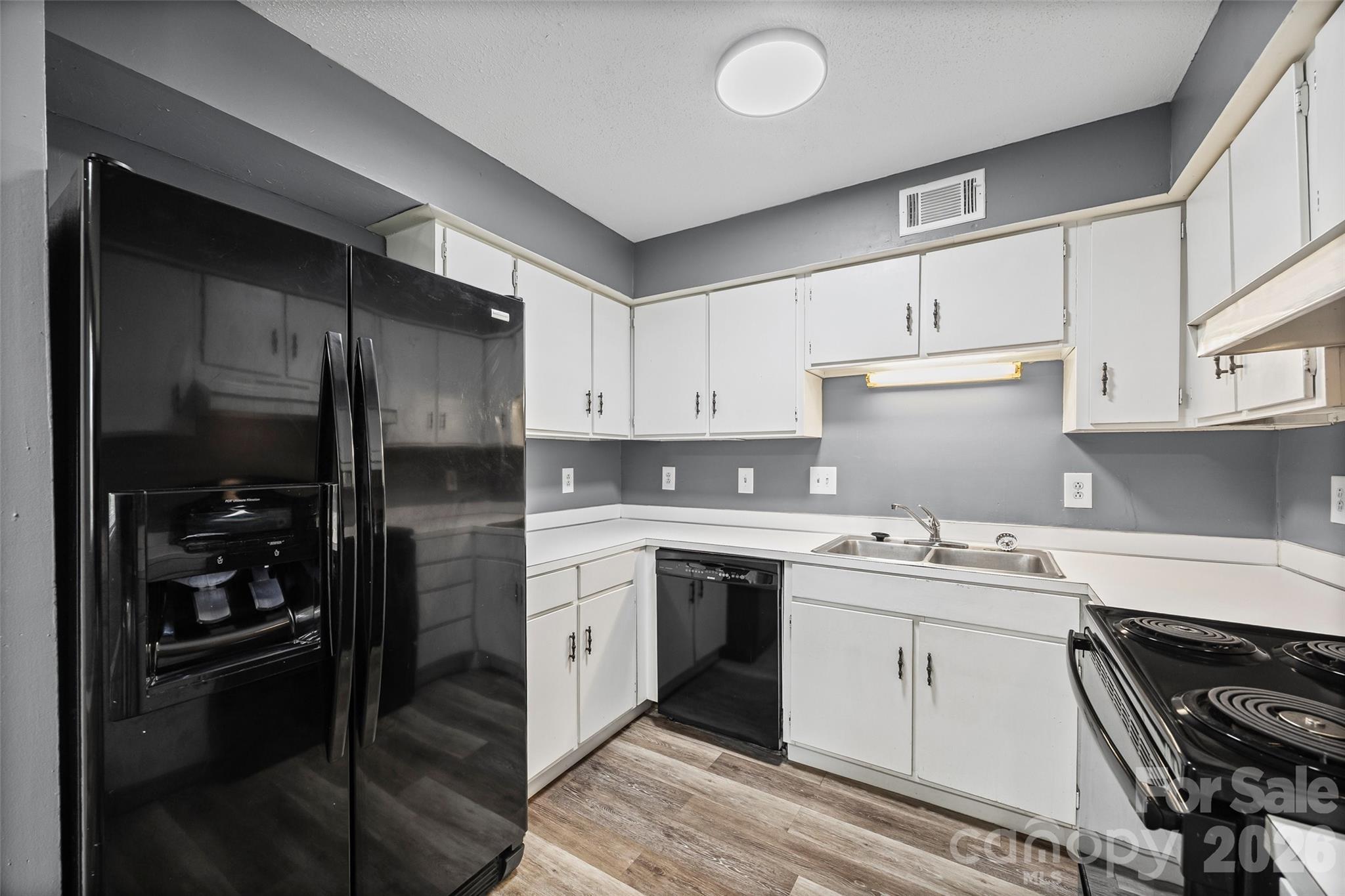 Pawtuckett on The Green - Residential