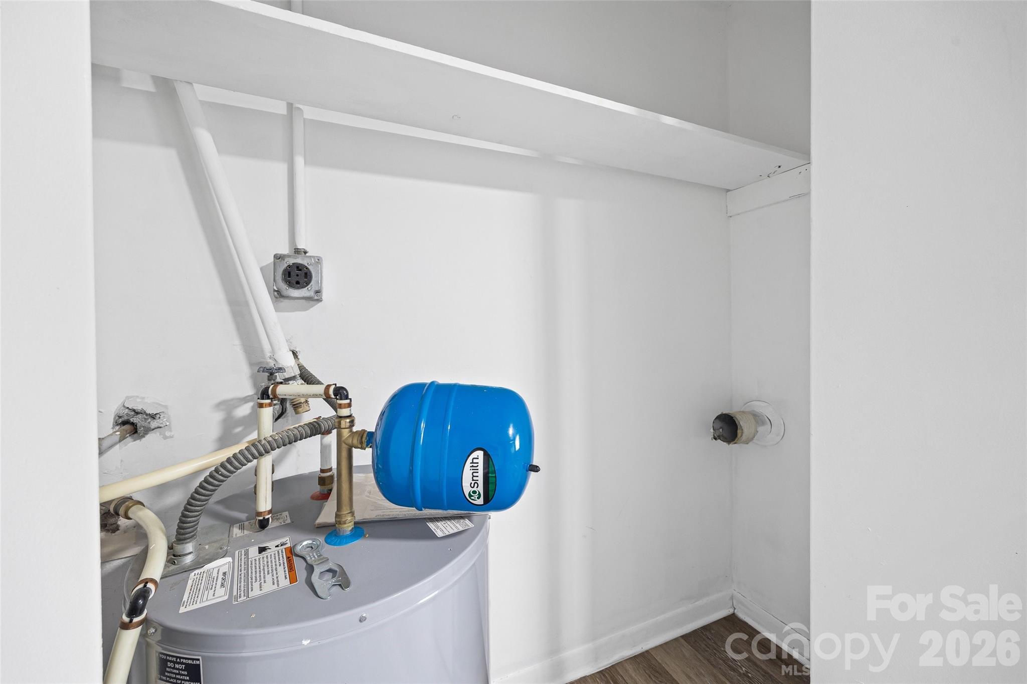 Pawtuckett on The Green - Residential