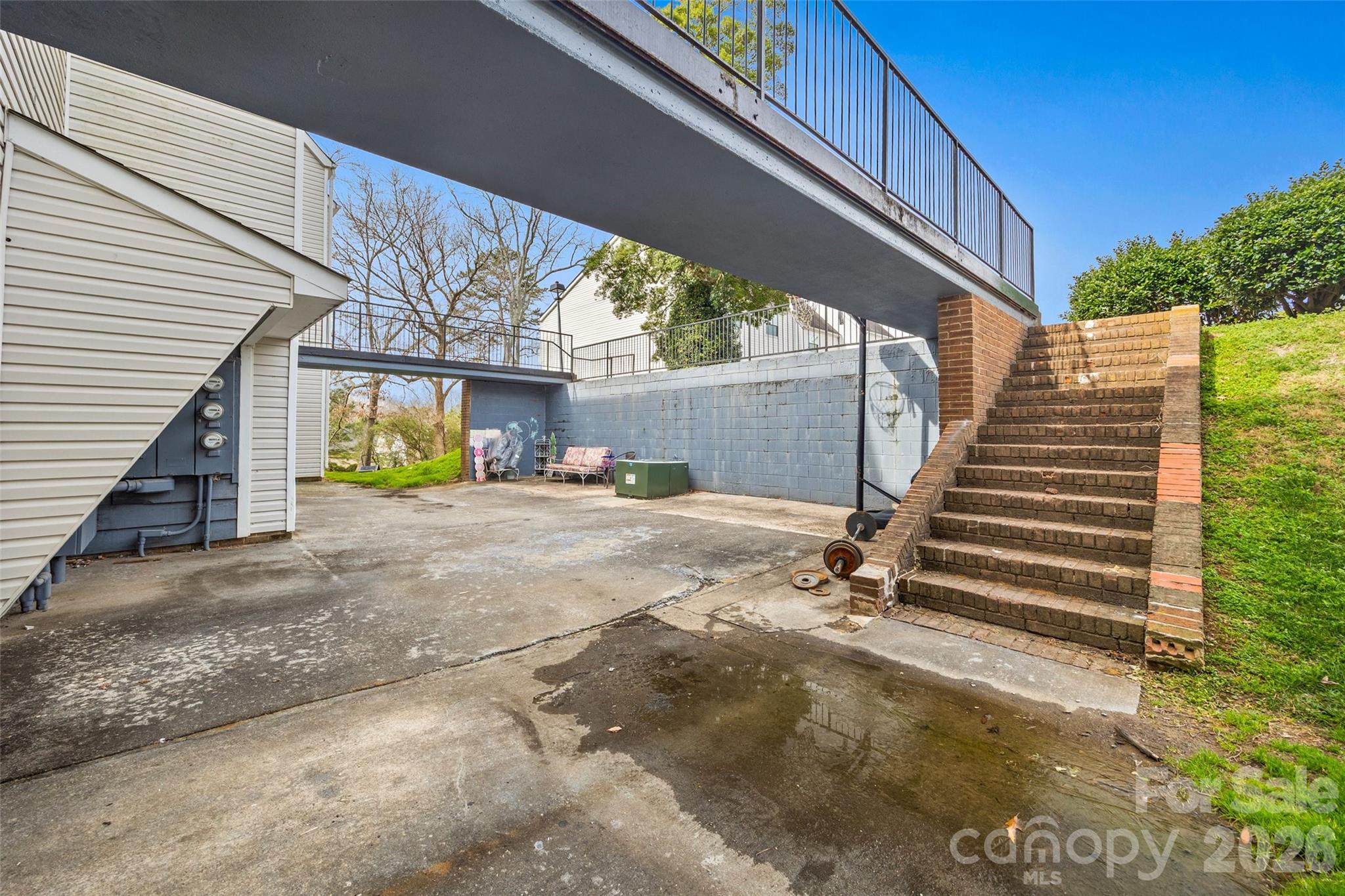 Pawtuckett on The Green - Residential