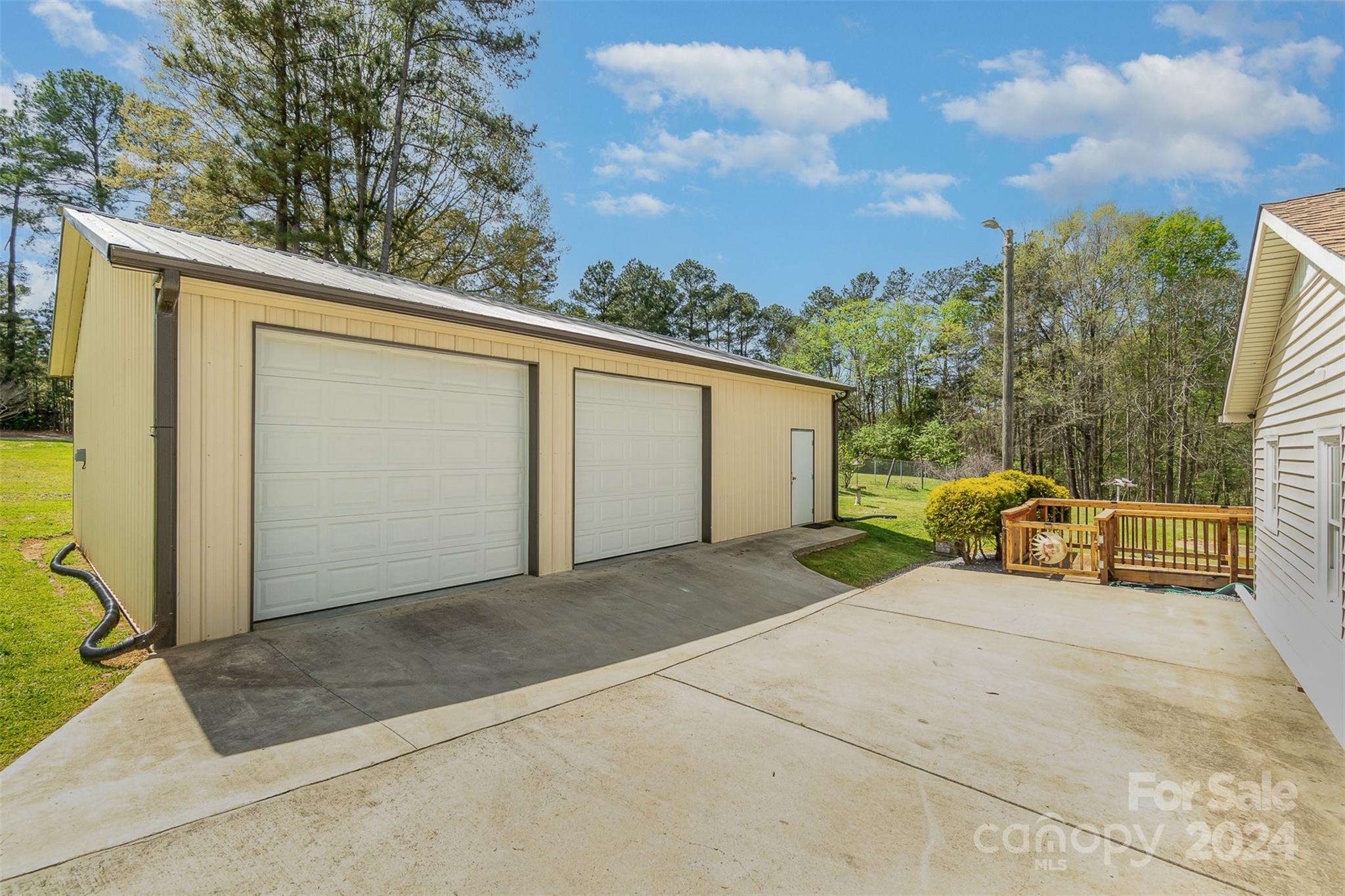 Pine Brook - Residential