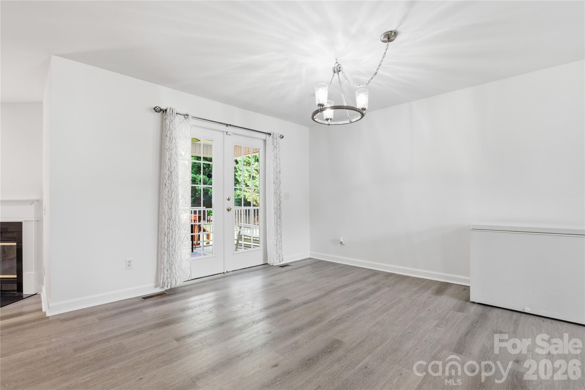 Willowbrook - Residential