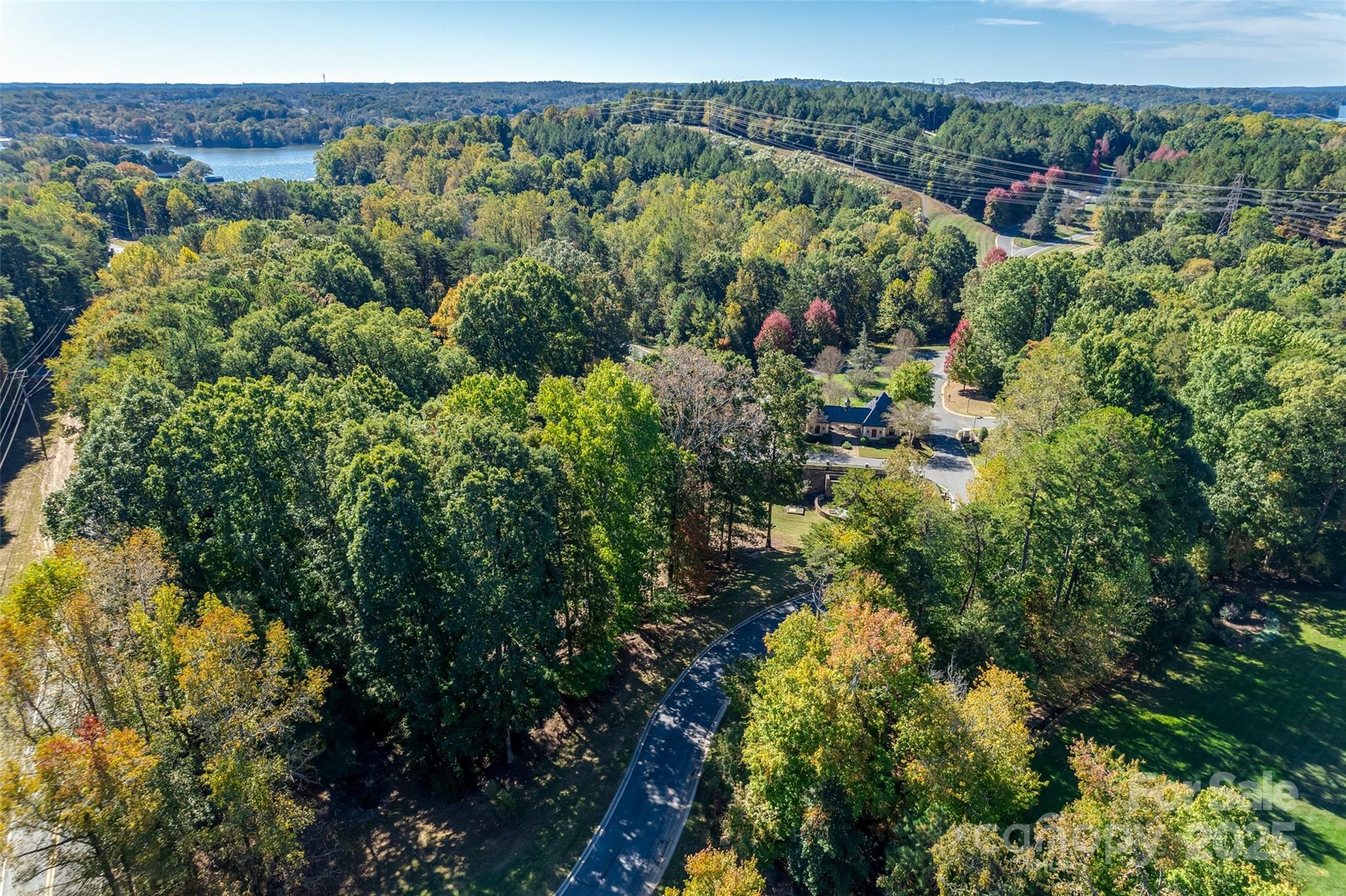 3305 Lake Pointe Drive