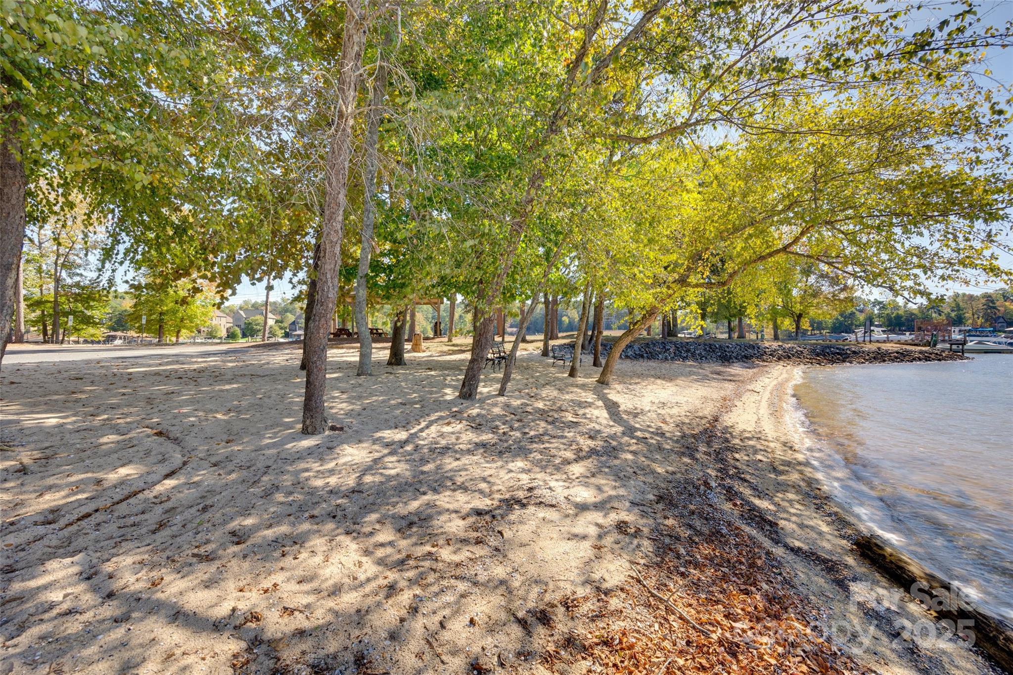 Reflection Pointe - Land