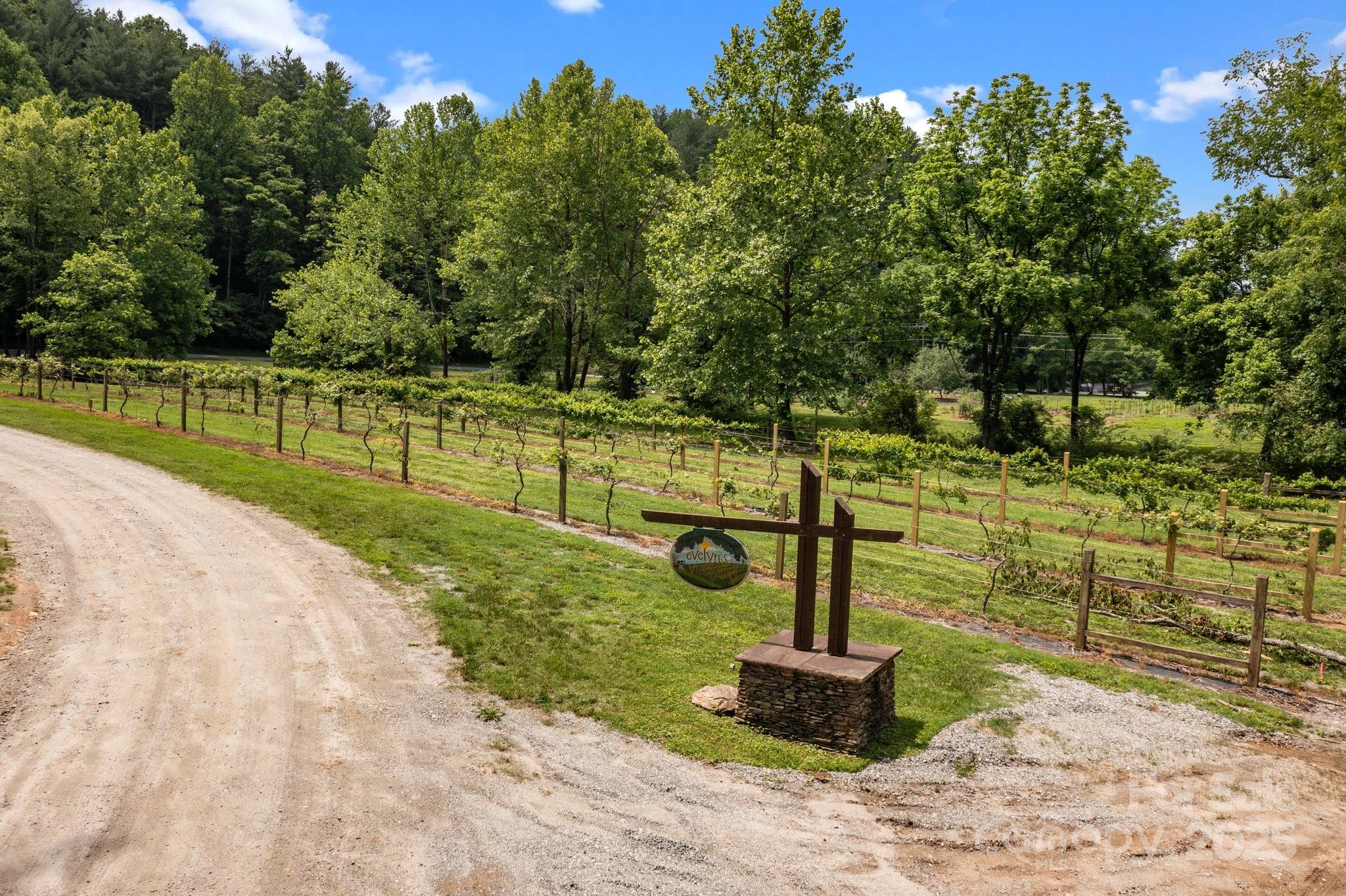 The Coves Mountain River Club - Residential