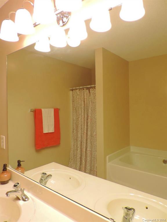 Forest Oaks - Residential