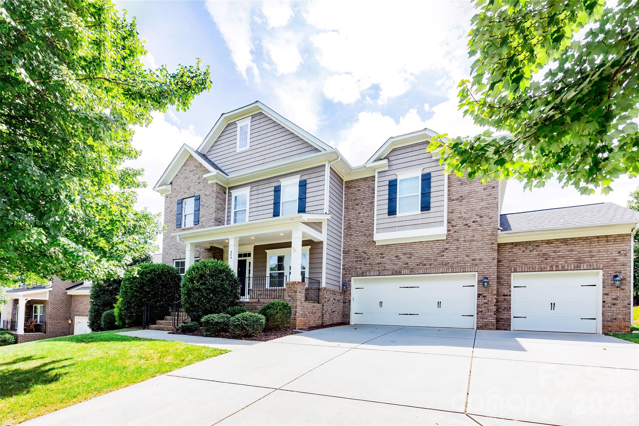 404 E Waterlynn Road