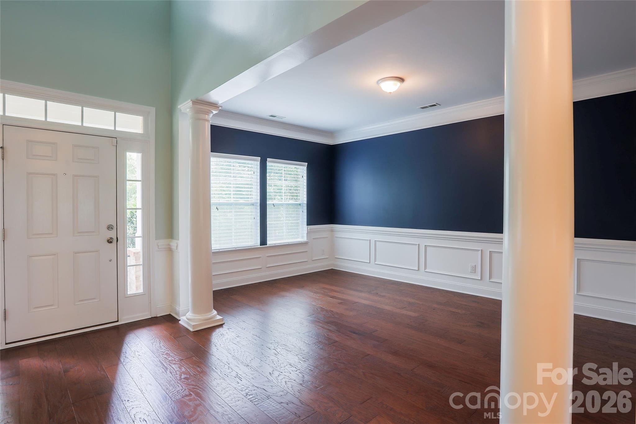 404 E Waterlynn Road
