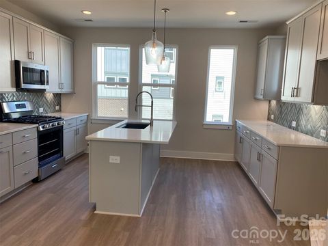 926 Callahan Street EQX1768 Charlotte NC 28206