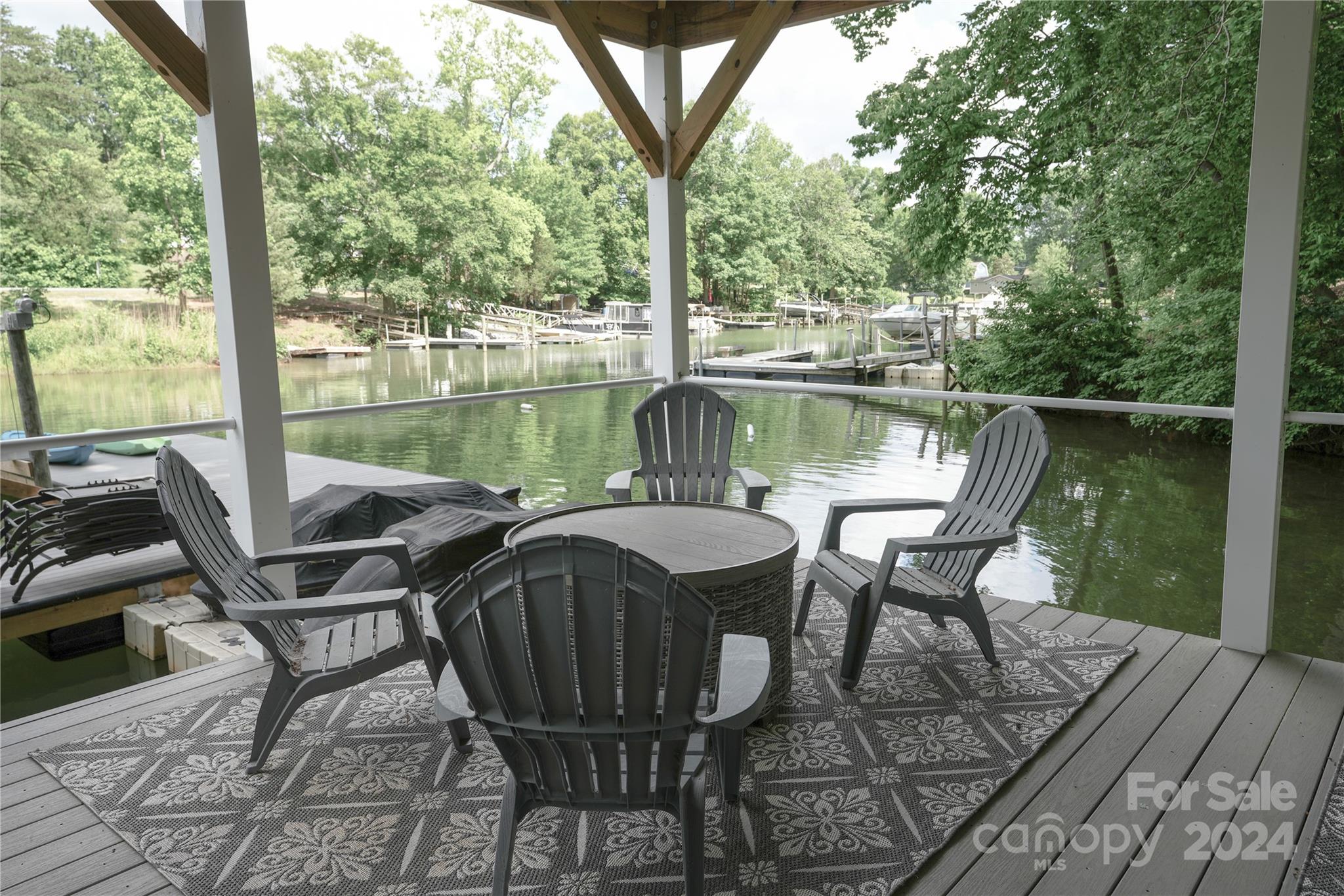 The Cove at Chesapeake Pointe - Residential