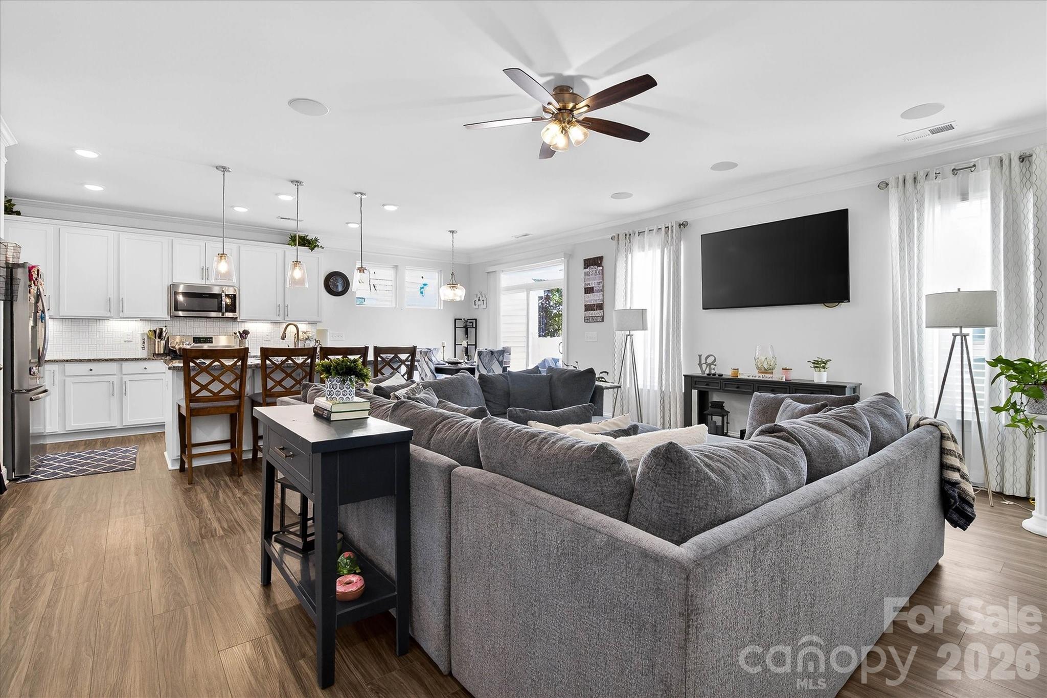 Hampton Woods - Residential