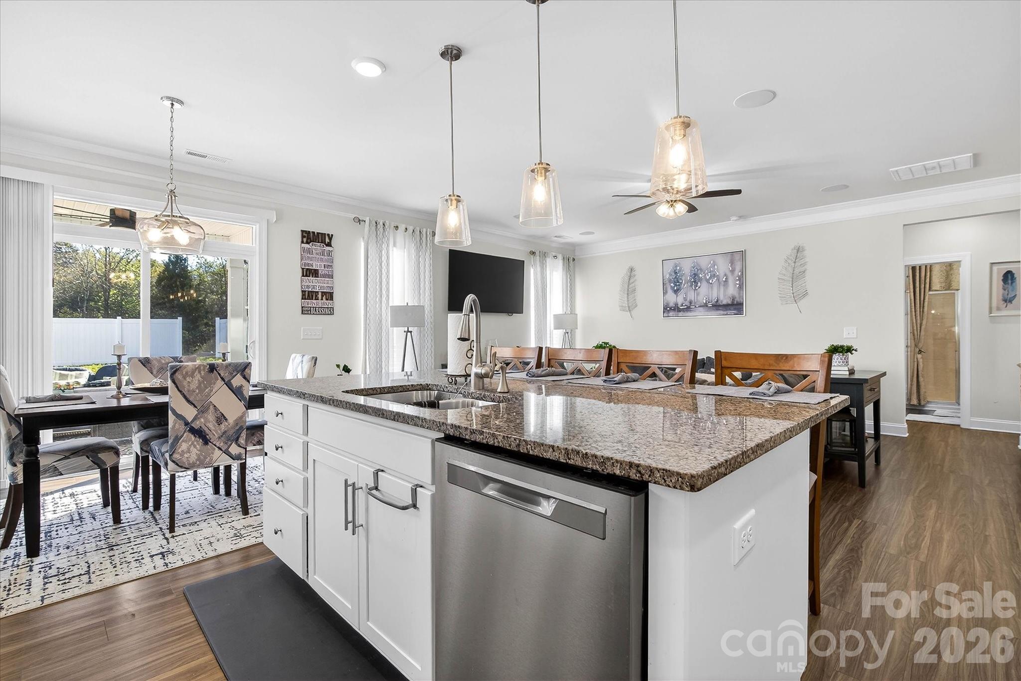 Hampton Woods - Residential