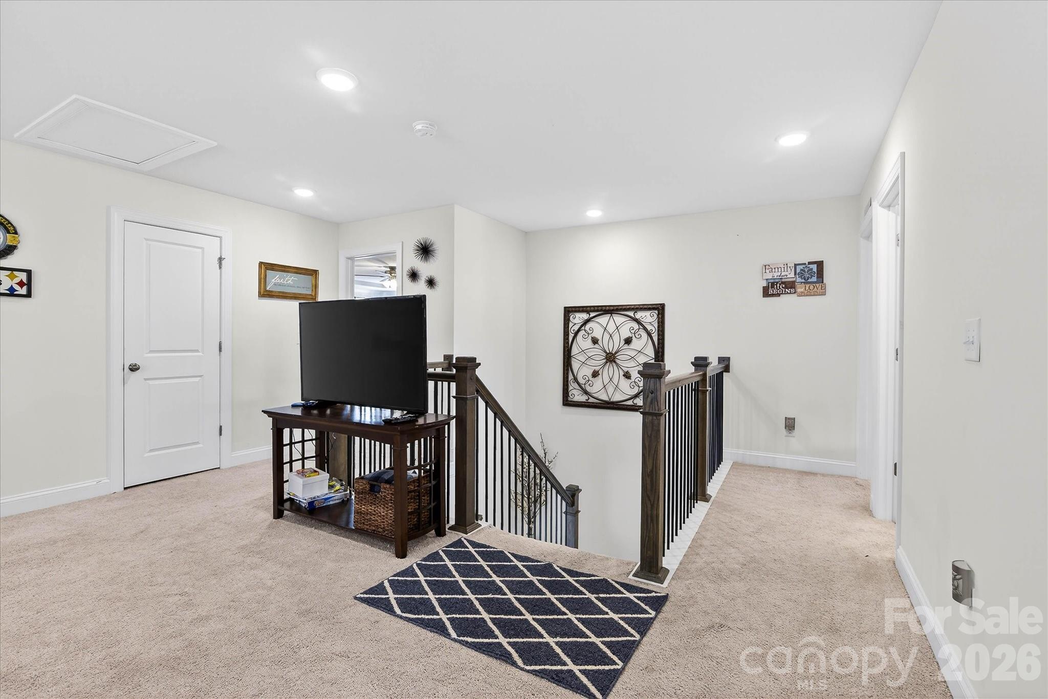 Hampton Woods - Residential