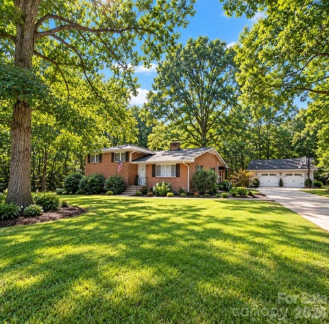 Photo of 250 Roberta Road SW, Concord, NC 28027 (MLS # 4424352)
