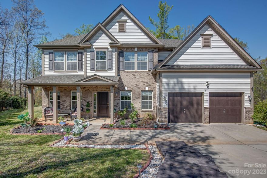 Spacious home in the perfect location! This one truly has it all - 5BR, 4.5BA, large bonus/media rm, gorgeous sunroom, formals, huge kitchen & amazing outdoor space. Private .49 acre lot at end of cul de sac with lots of trees & privacy yet just mins to I77, 485 & Ballantyne. Lower level features beautiful hardwood floors, formal DR, formal LR or study, butler's pantry, sunroom, great room with FP, mud room & bedroom that is currently set up as home office. The kitchen is open to the great rm and offers abundant cabinet & counter space, island & walk in pantry. All upstairs bedrooms are spacious and have a private bathroom! Primary BR has an additional sitting room, soaking tub, separate shower & large vanity area with 2 sinks. There is also a bonus room for play or media. This floor plan has so many areas of flex space! Outside there is a huge deck/patio for entertaining & relaxing with built in grill. You must see this one!