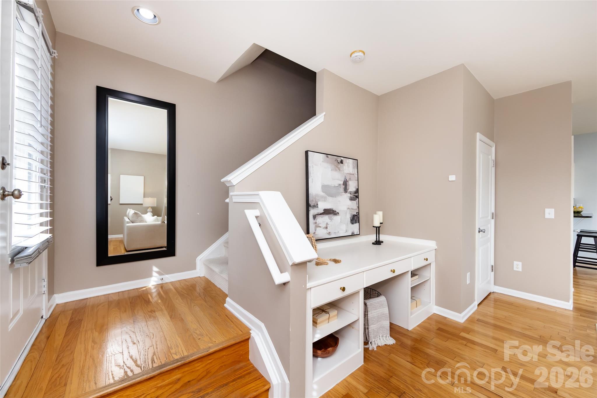 420 W Worthington Avenue