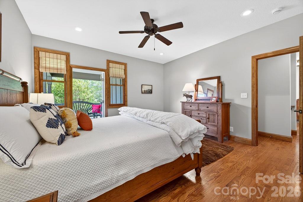 Cummings Cove - Residential