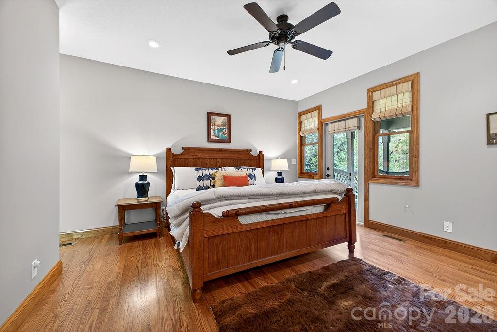 Cummings Cove - Residential