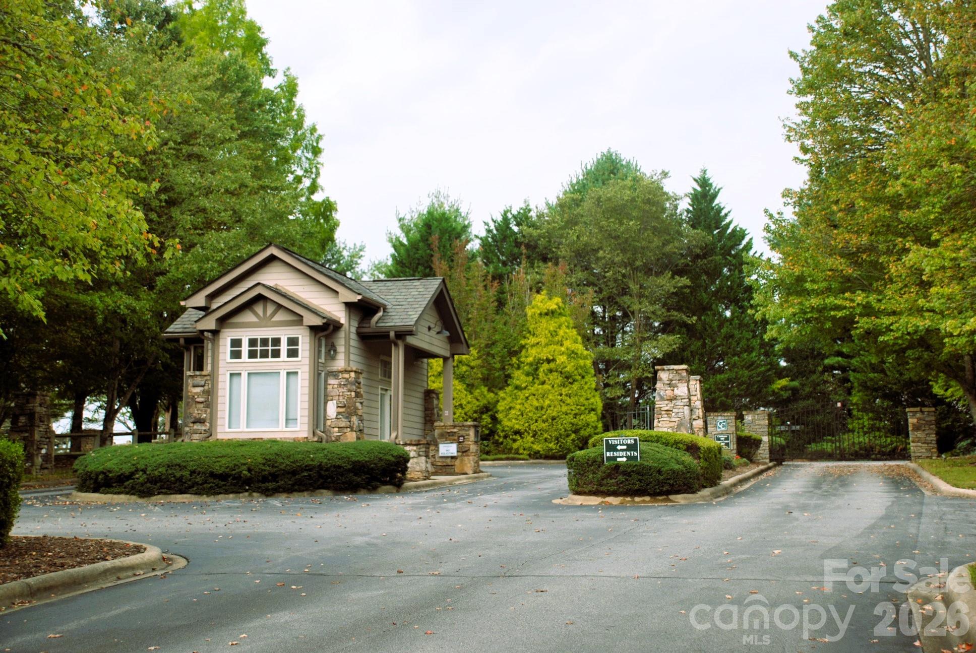 Cummings Cove - Residential