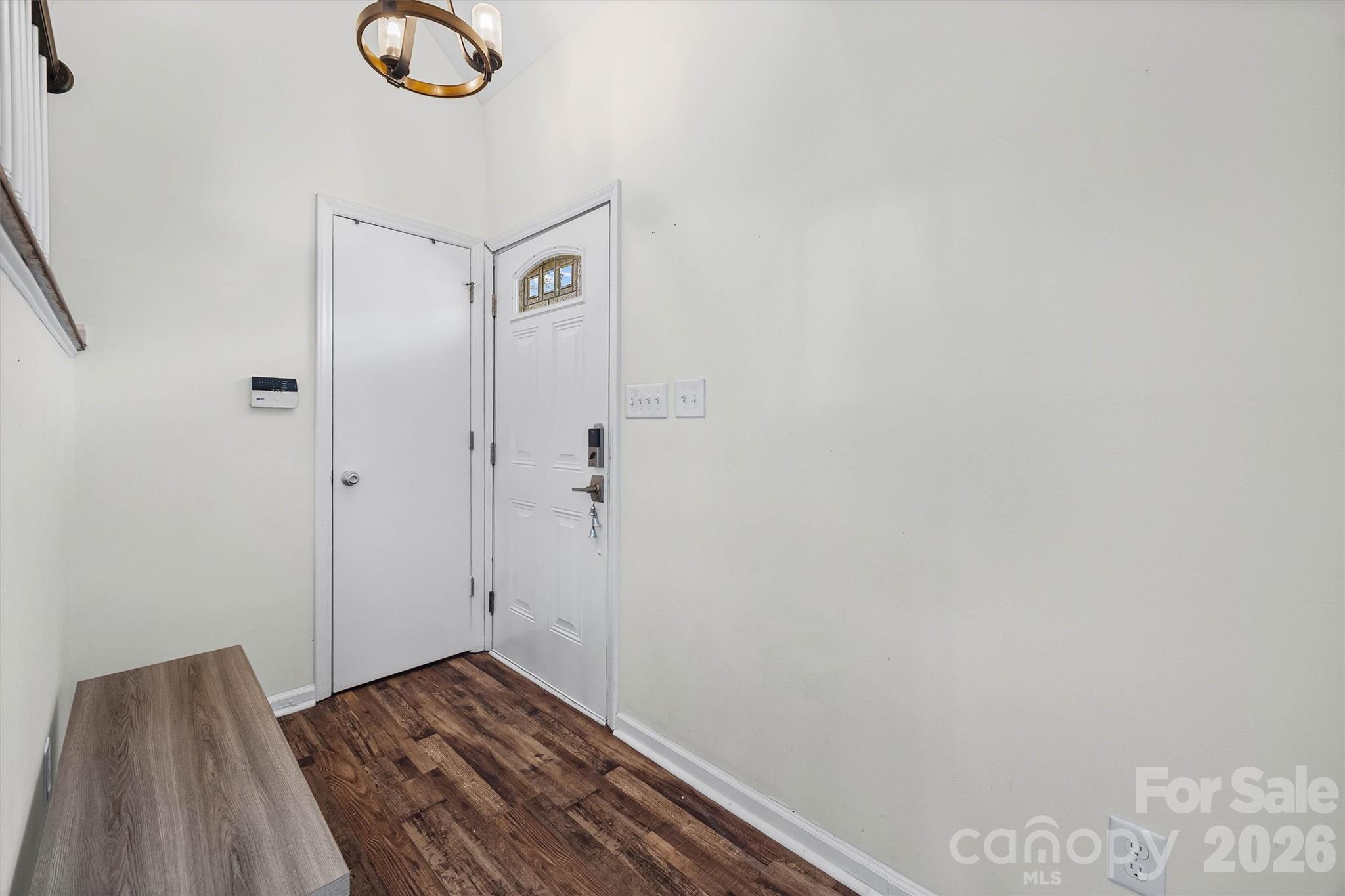 6104 Sunbridge Court