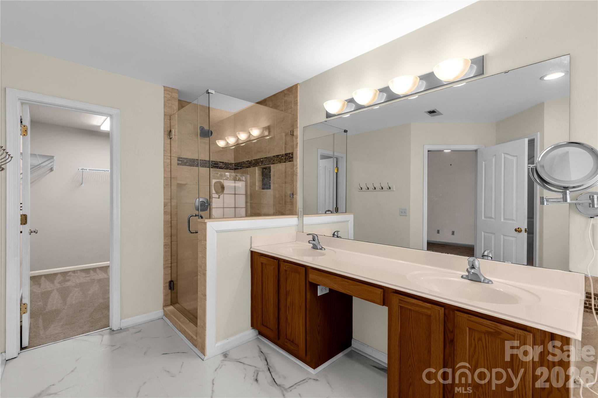 Knightsbridge - Residential