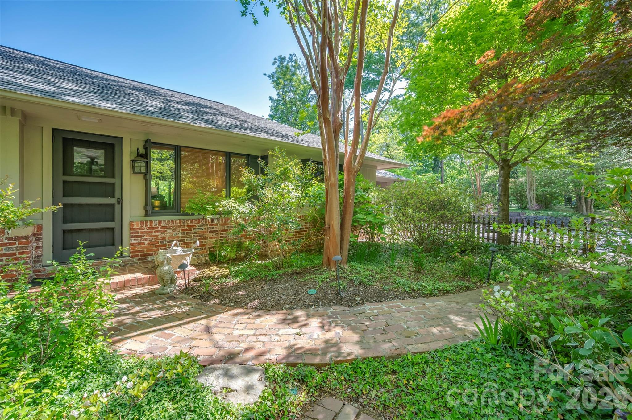 484 Sourwood Ridge Road
