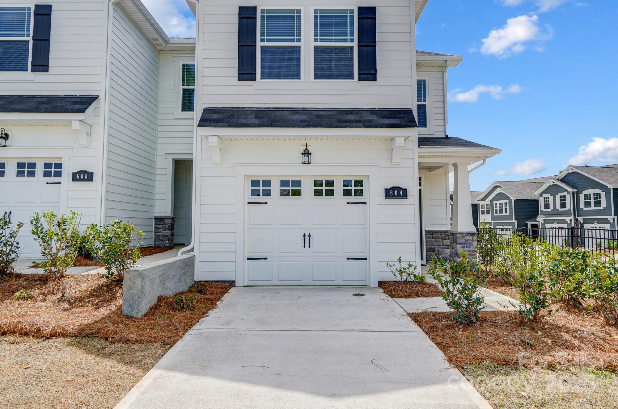 Arbor Chase - Residential