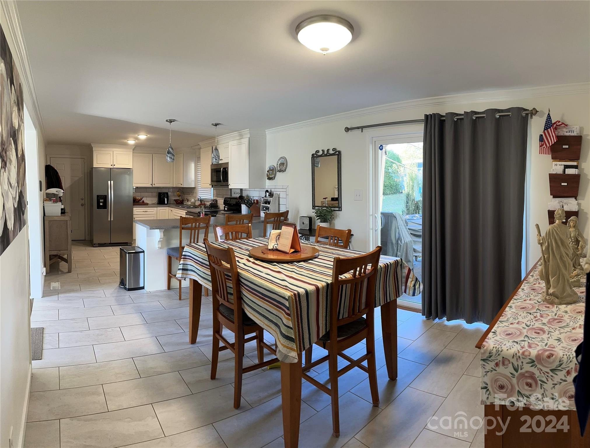 EASTBROOK ACRES - Residential