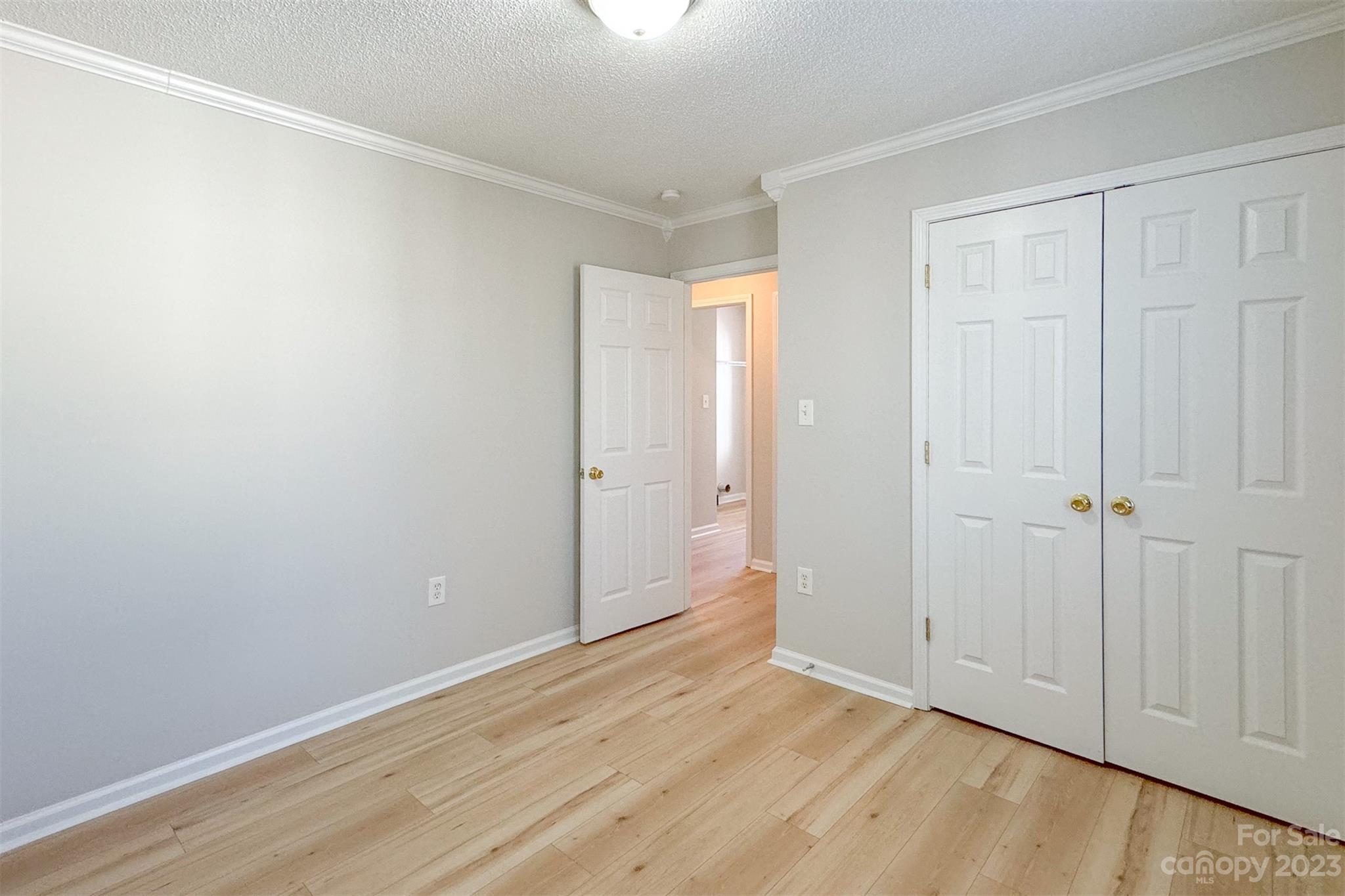 Hawk Ridge - Residential