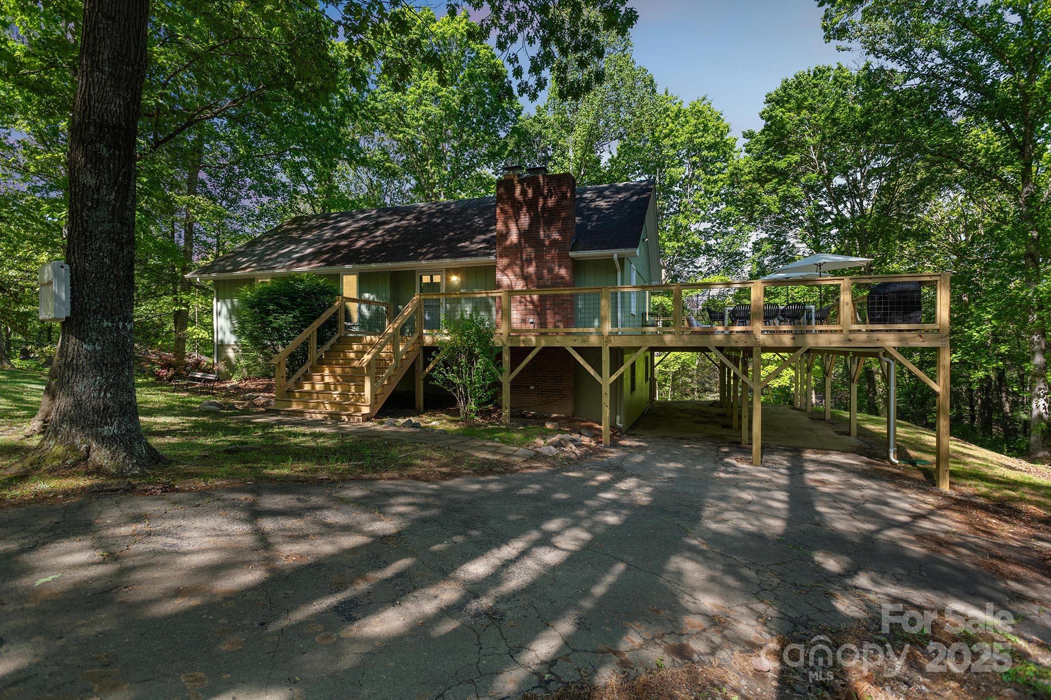 52 Reynolda Drive