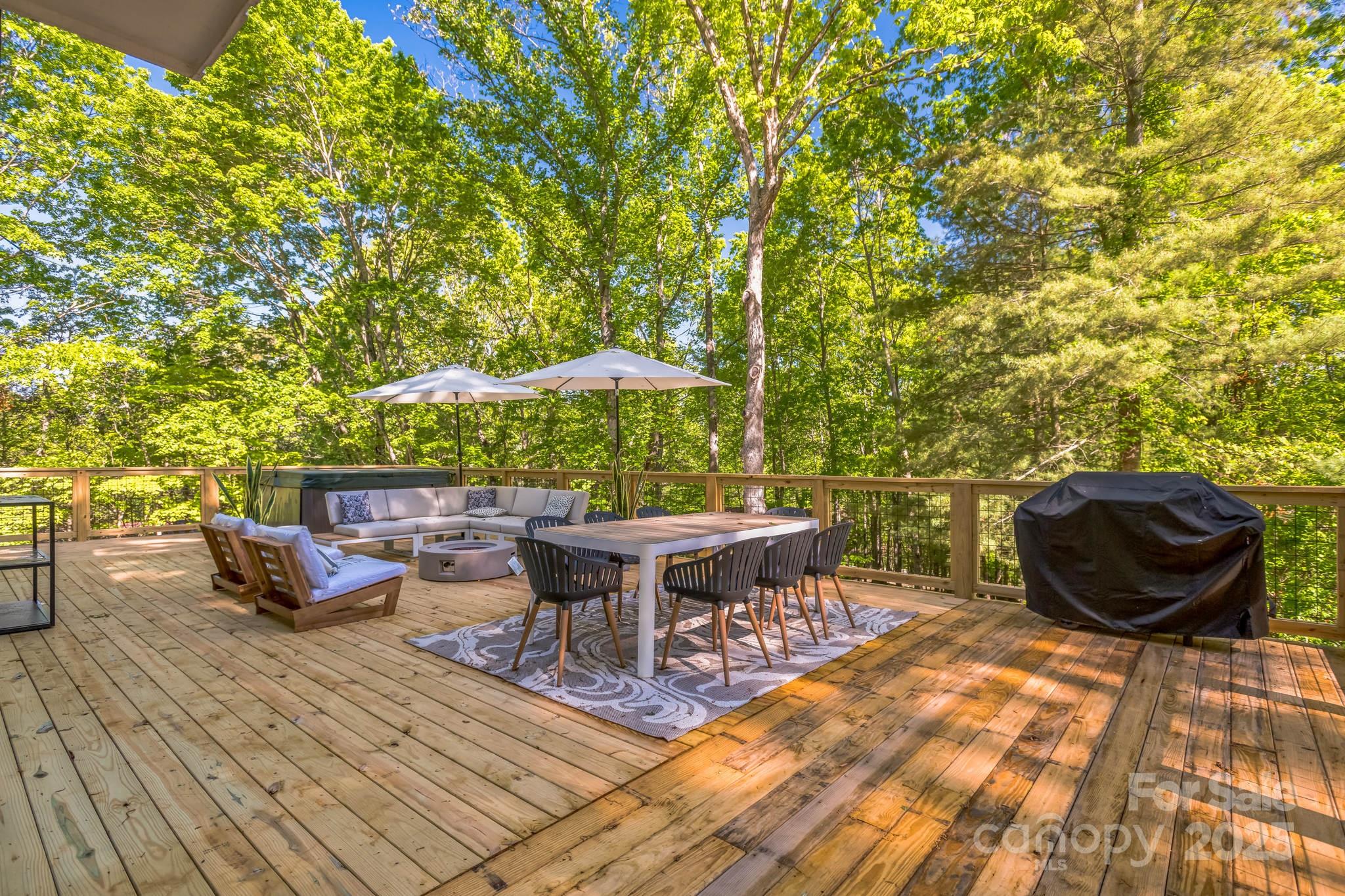 52 Reynolda Drive