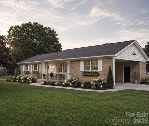 Photo of 1480 Hallmark Drive, Rock Hill, SC 29730 (MLS # 4401157)