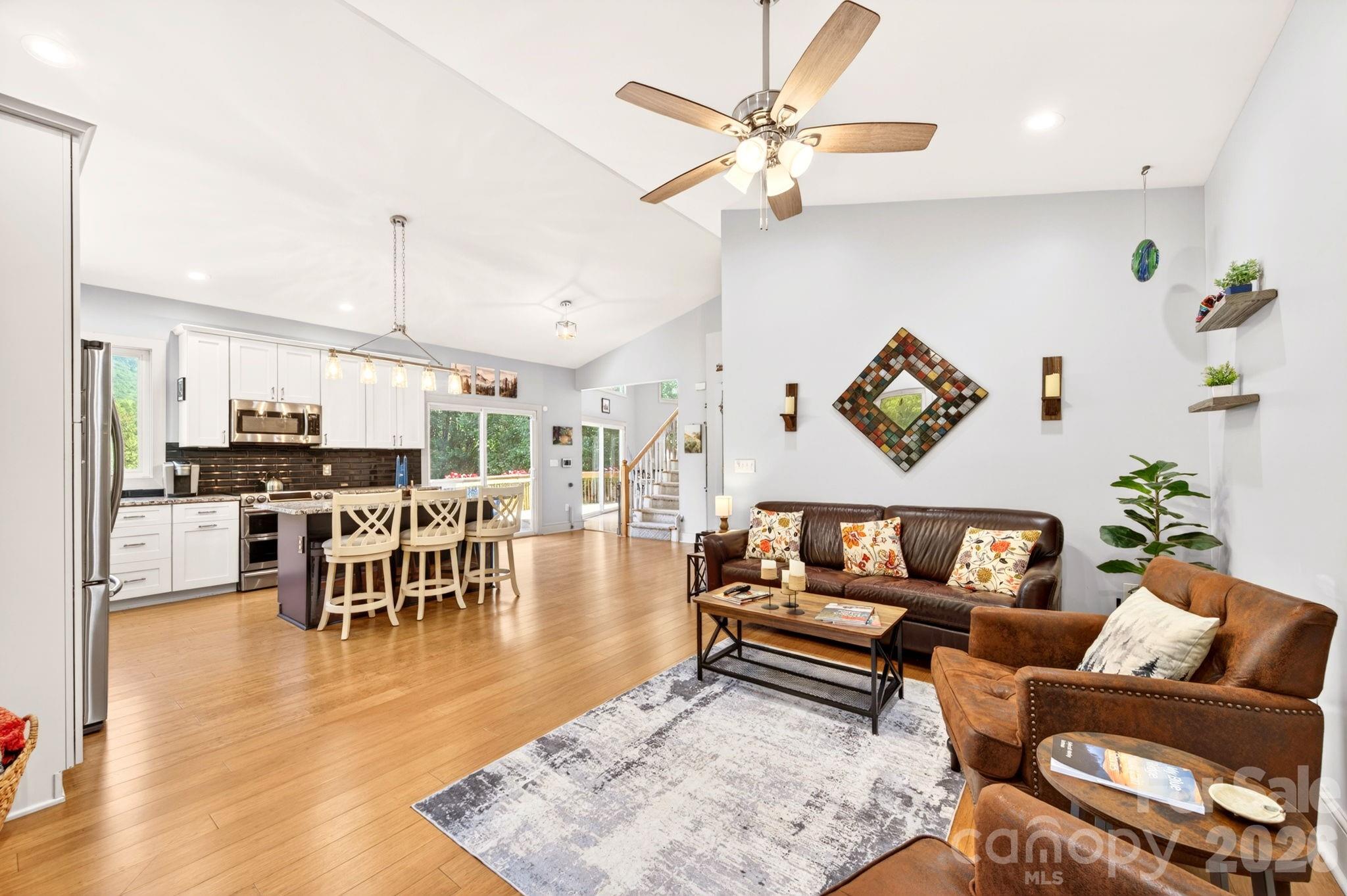 Ruth Villa - Residential
