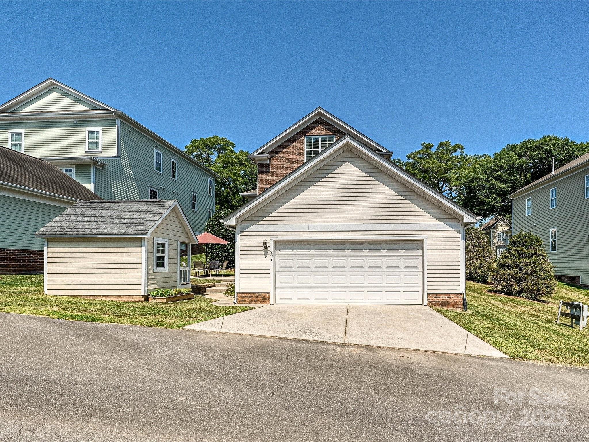 MCADENVILLE VILLAGE - Residential