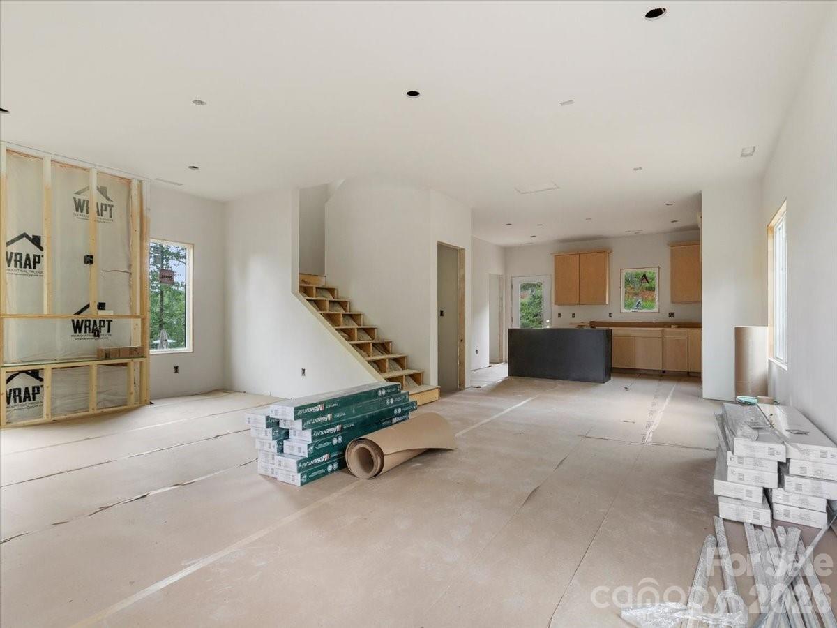12 Weaver Hill Road