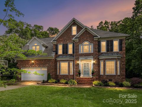 Photo of 4806 Shannamara Drive, Matthews, NC 28104 (MLS # 4271064)