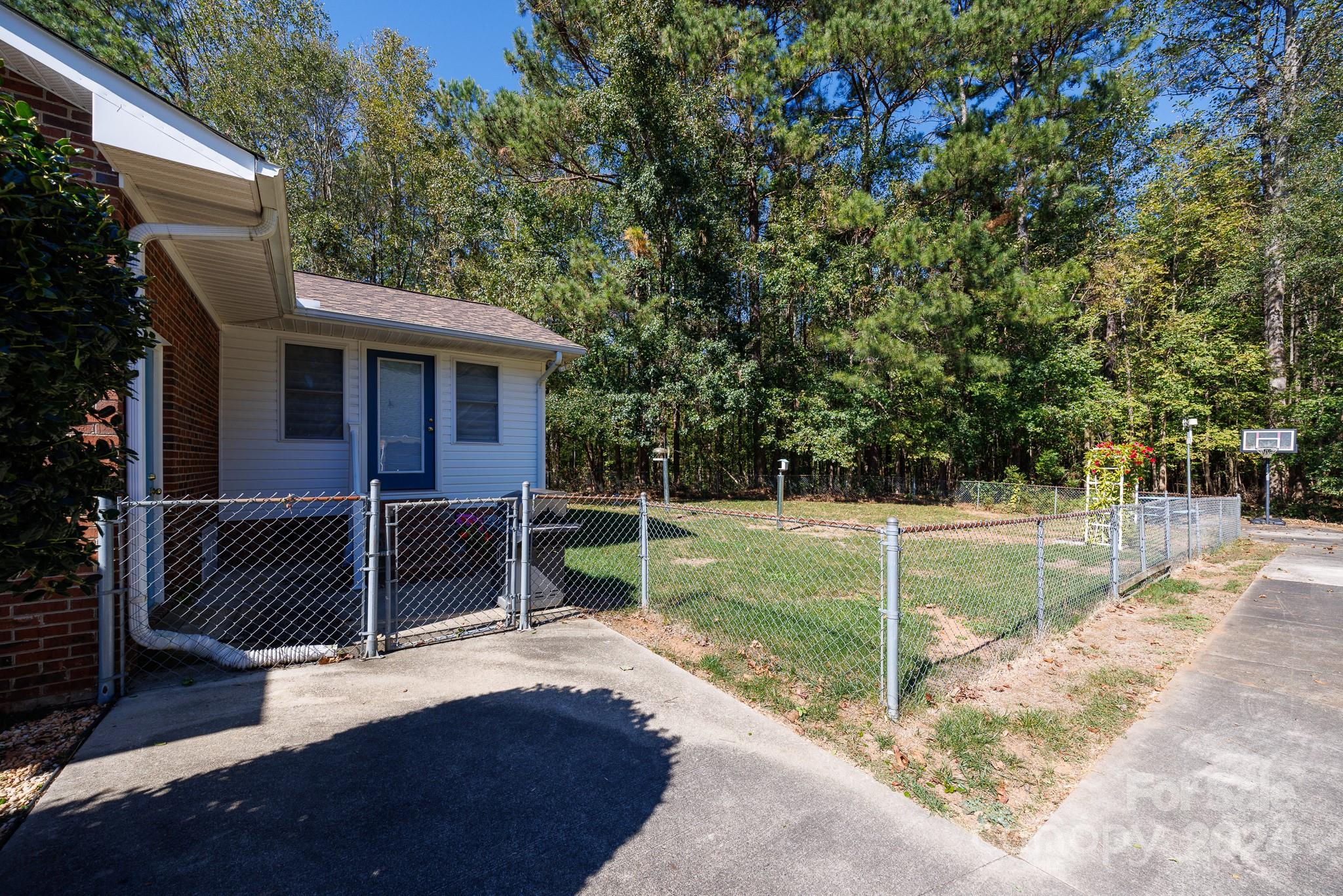 Farm Pond Acres - Residential