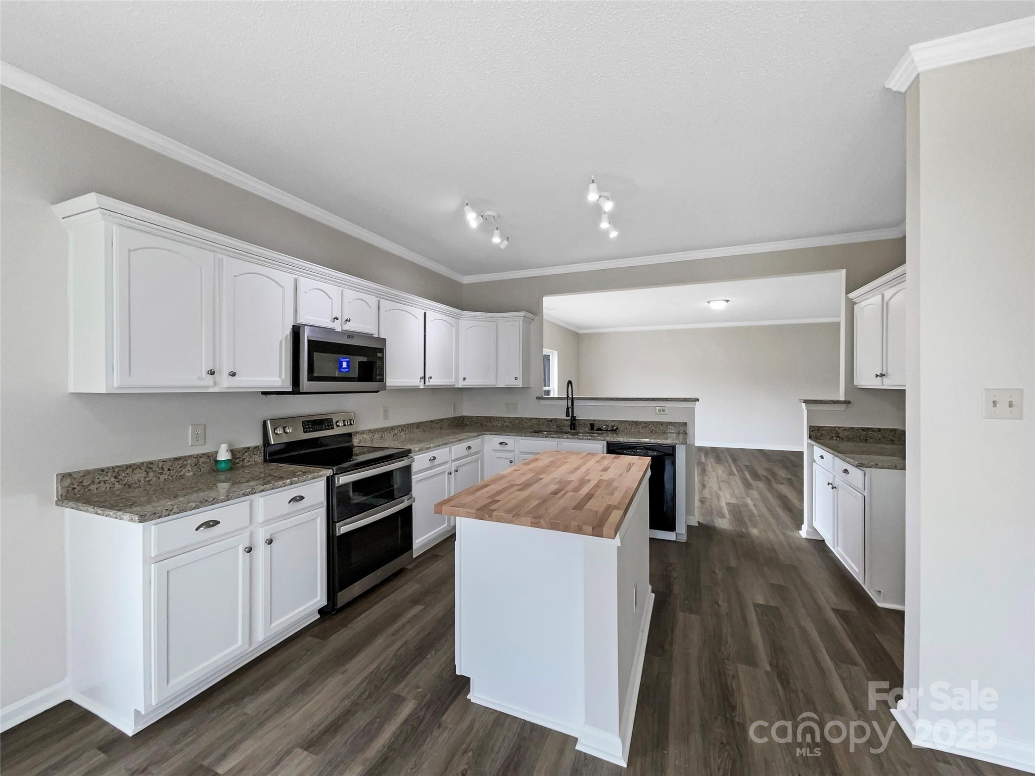 Clover Meadows - Residential