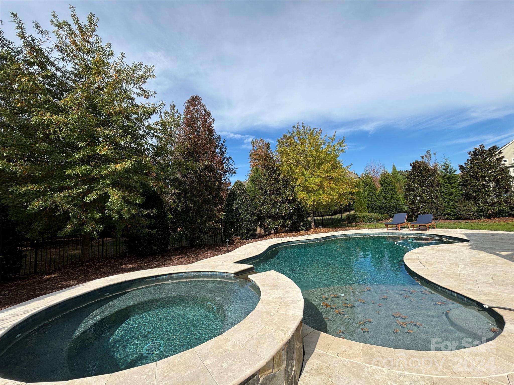 Vintage Creek - Residential