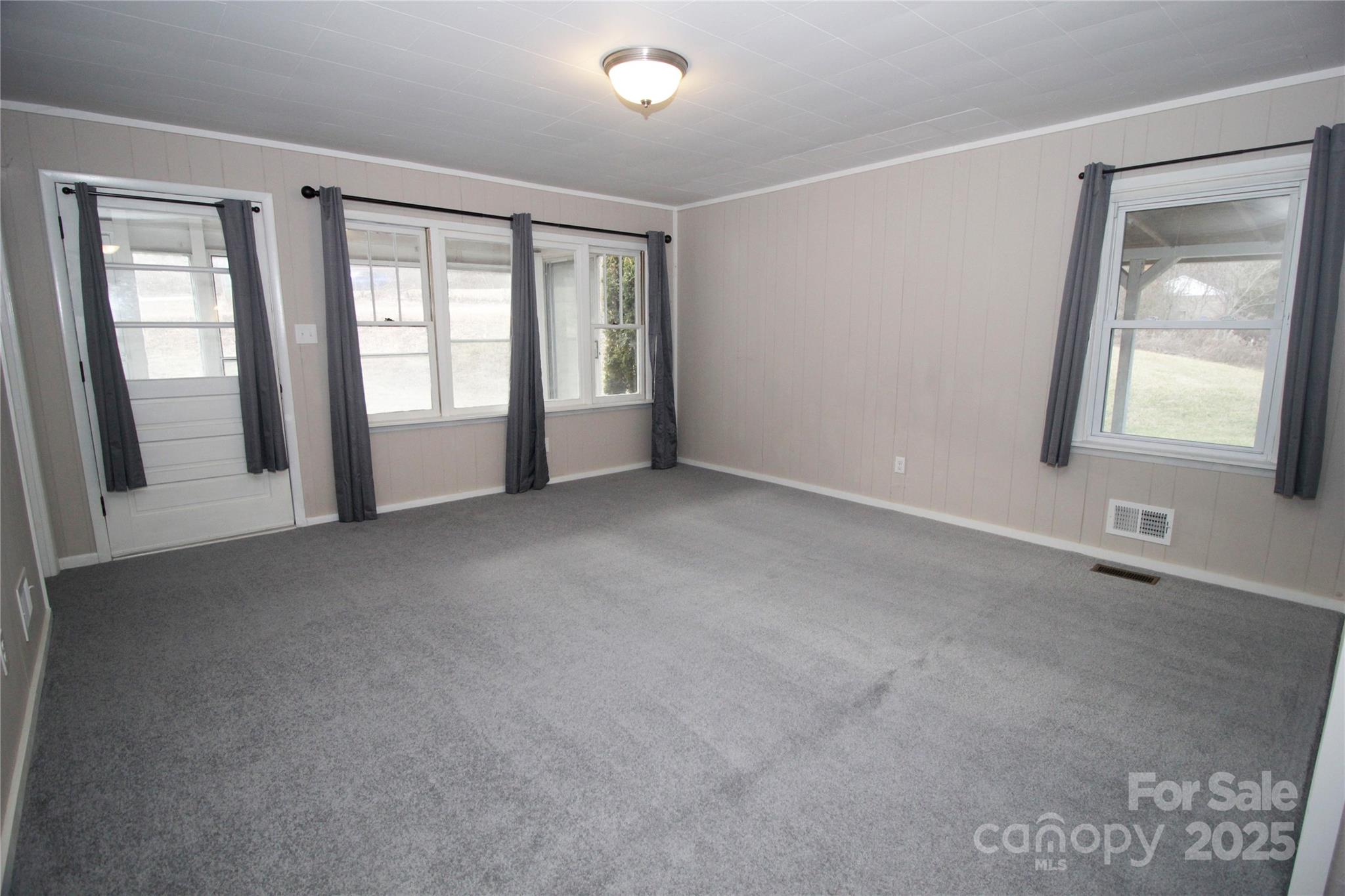 376 Mills Gap Road TR 1