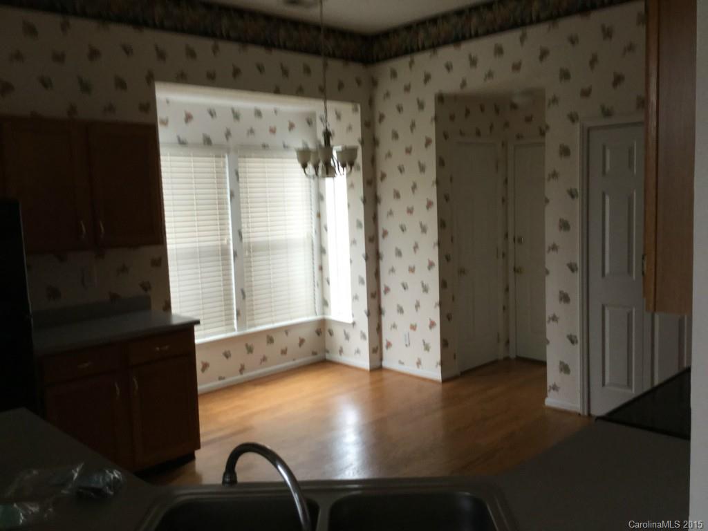 Ridge Crossing - Residential Lease