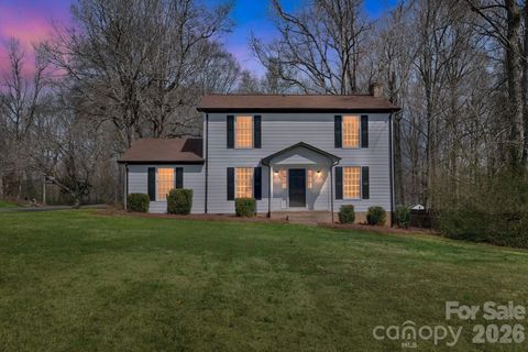 Photo of 420 Montana Drive, Gastonia, NC 28056 (MLS # 4347654)