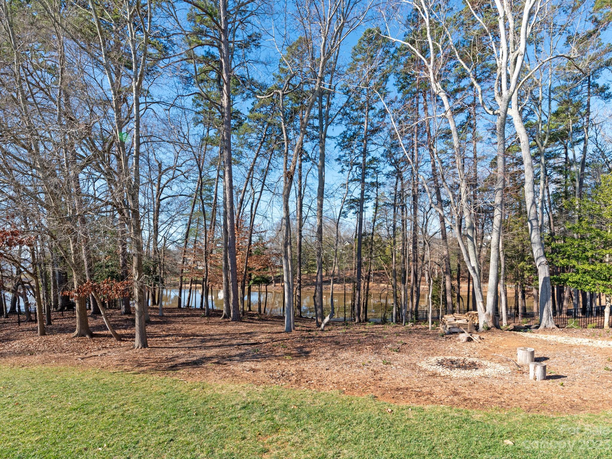 McLean - South Shore - Residential