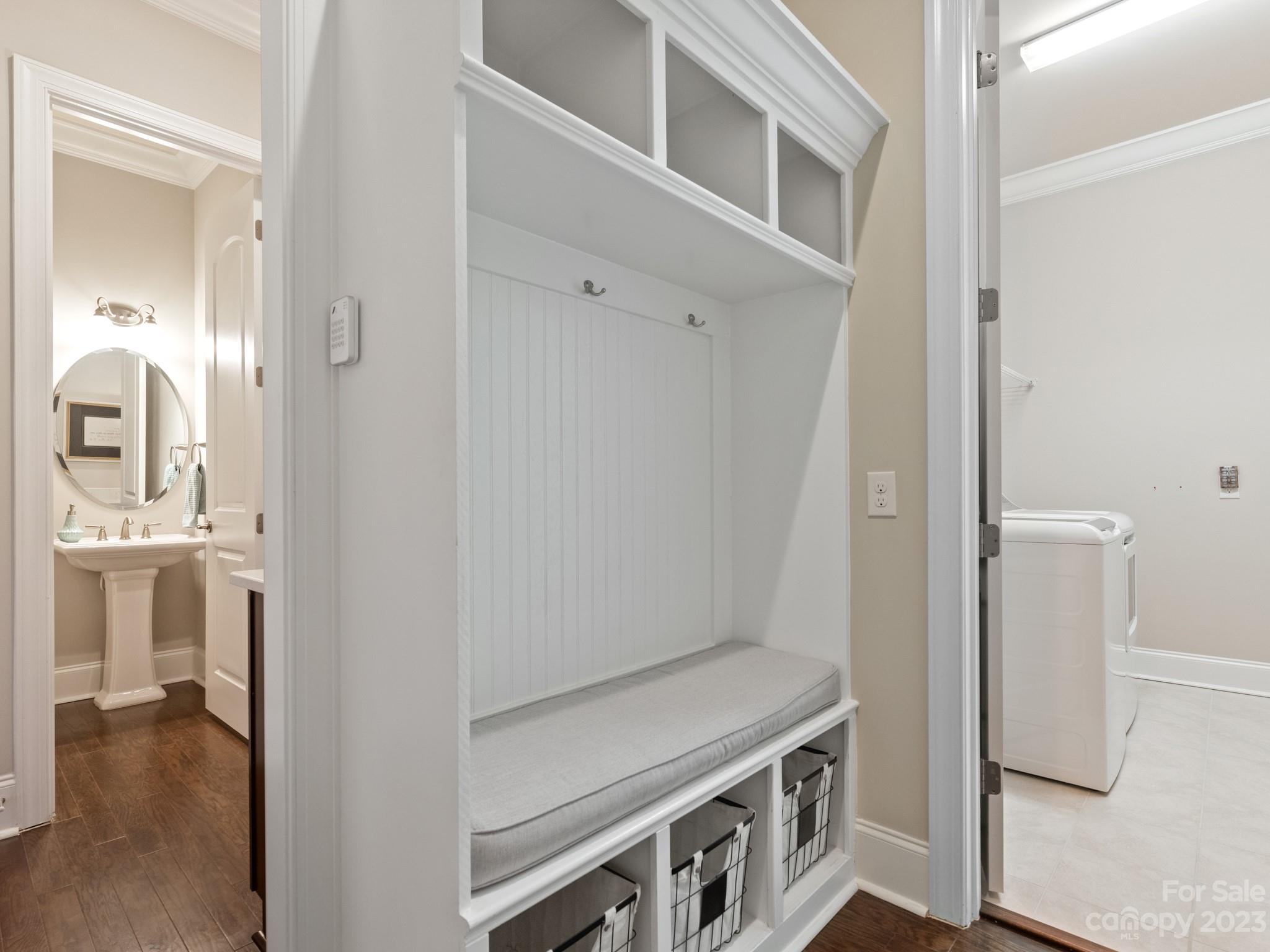 McLean - South Shore - Residential