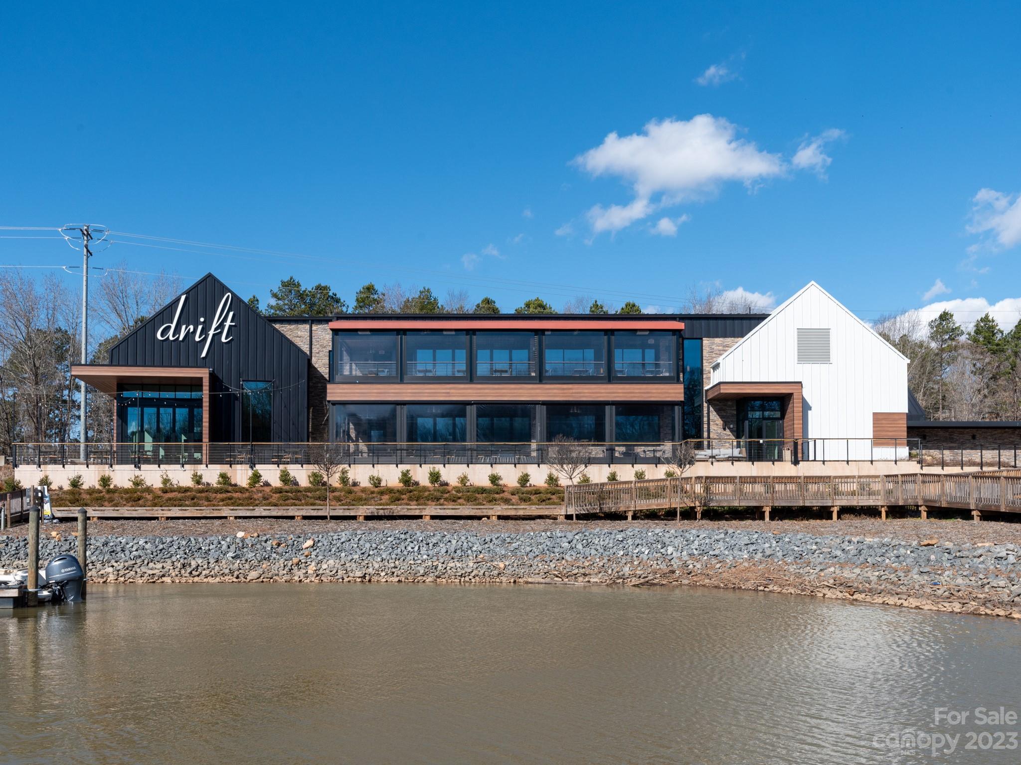 McLean - South Shore - Residential