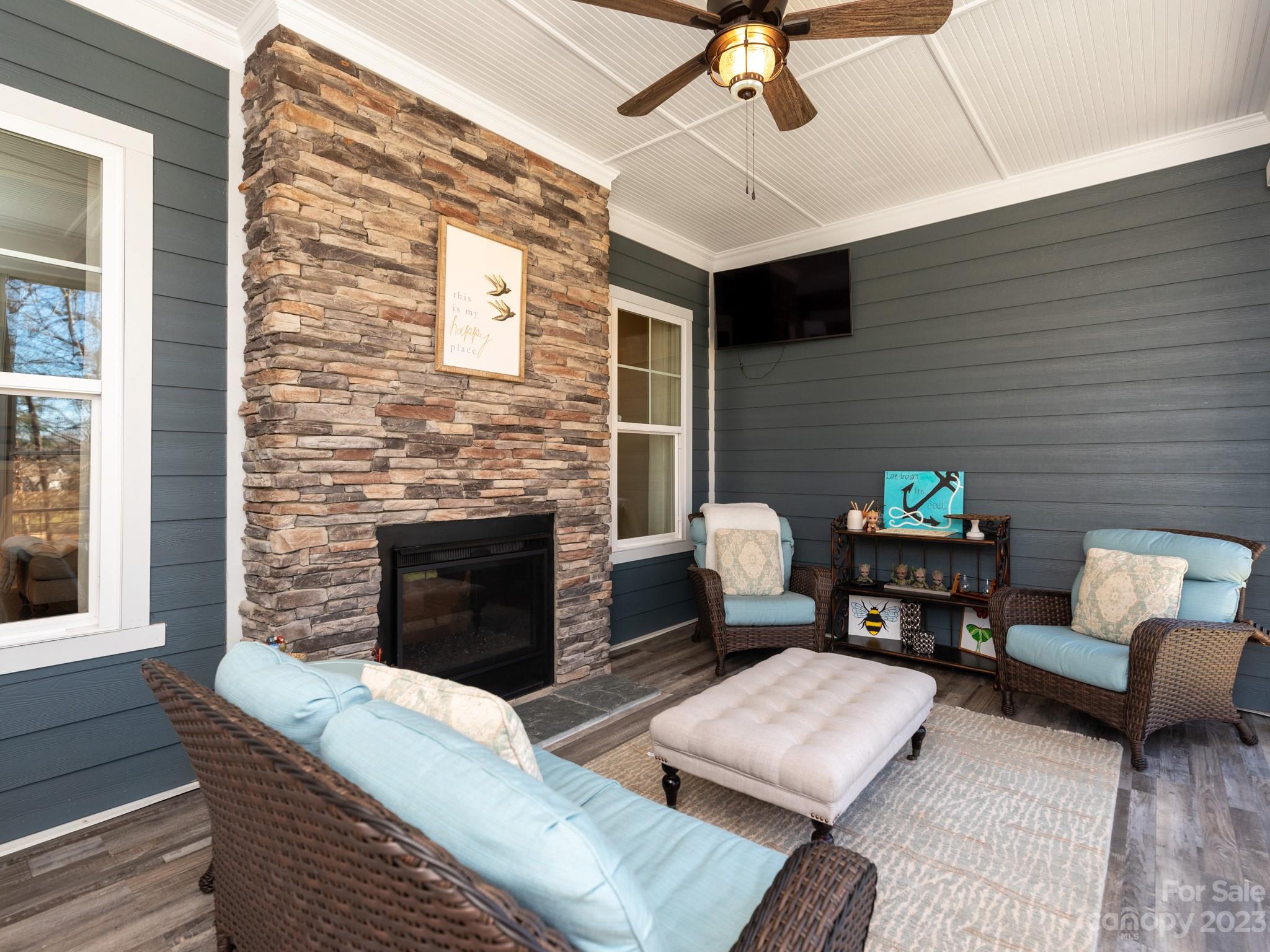 McLean - South Shore - Residential